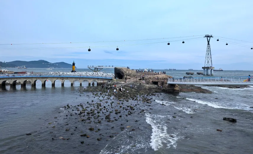 Picture of Songdo Cloud Trail and Busan Air Cruise