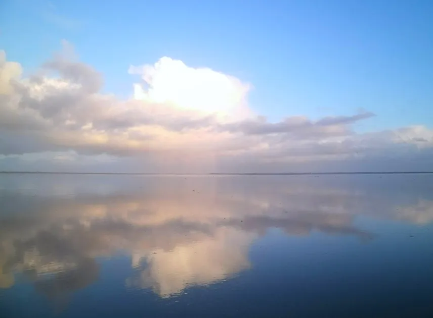 Picture of cloud reflection in Wadden Sea