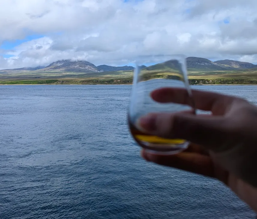 Picture of Tasting Whisky in Scotland