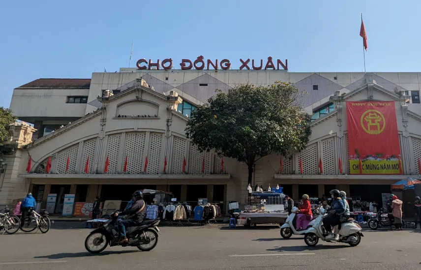 Picture of Dong Xuan Market Hanoi