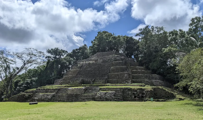 Picture of Lamanai Mayan ruin