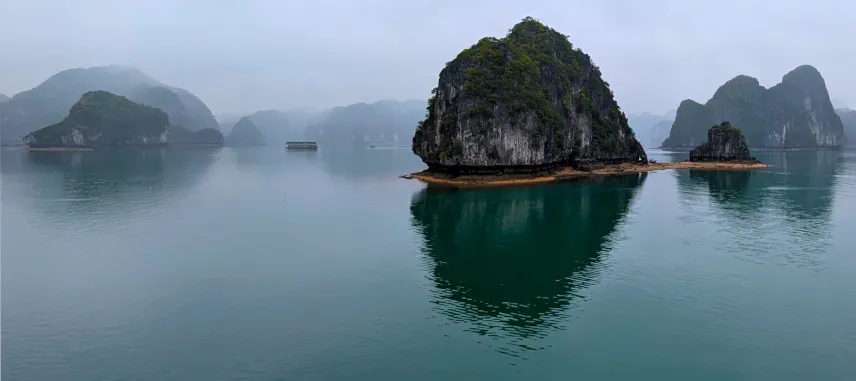 Picture of View from Halong Bay cruise