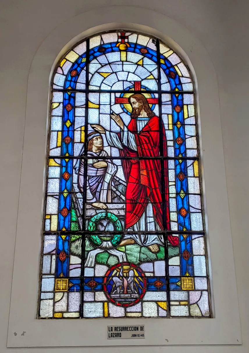 Picture of Stained glass windows in Juayua