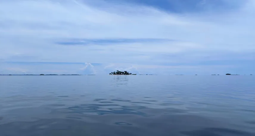 Picture of Little Islands in the San Blas Archipelago