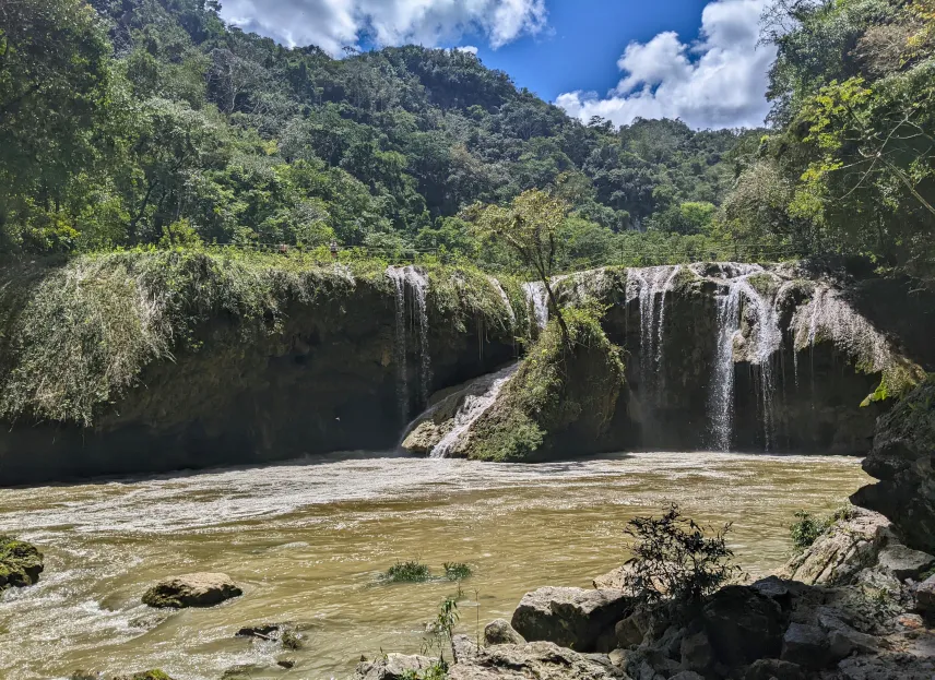 Picture of Waterfall in Kahabon River