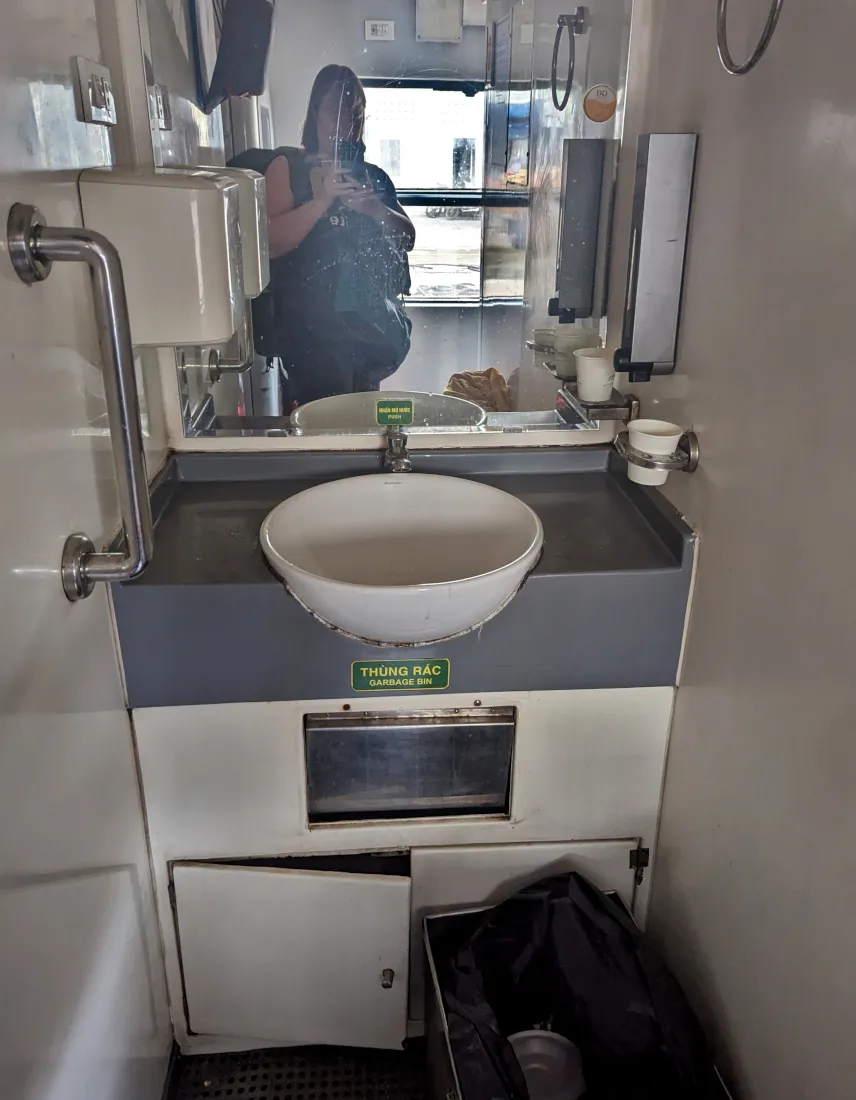 Picture of Sink on a Vietnamese sleeper train