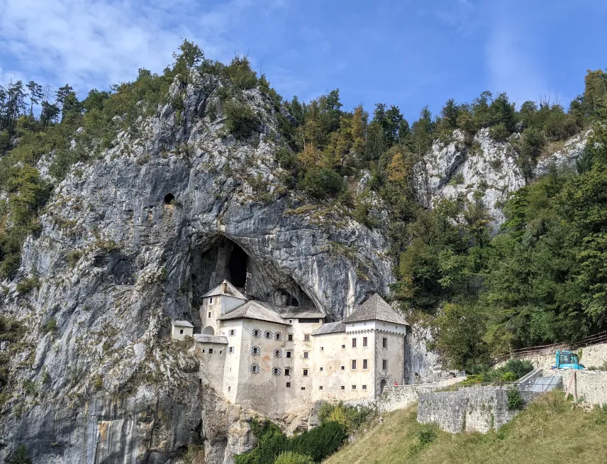 Picture of Predjama Castle