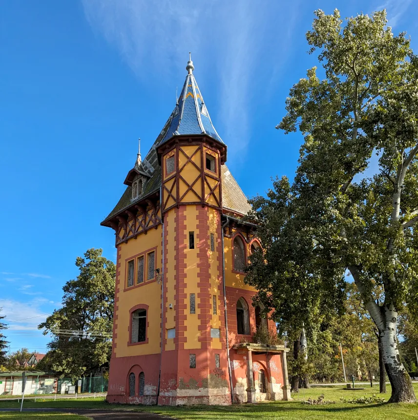 Picture of Owl's Tower Palic