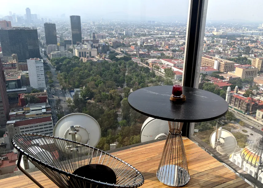 Picture of Torre Latinoamericana bar