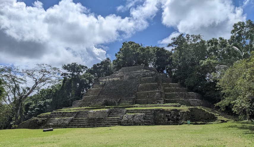 Picture of Lamanai Mayan ruins