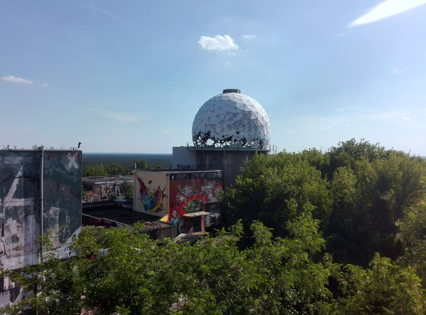 Picture of Cold War listening station on Teufelsberg, Berlin